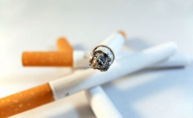 Pieņem grozījumus tabakas izstrādājumu nelegālās tirdzniecības apkarošanai