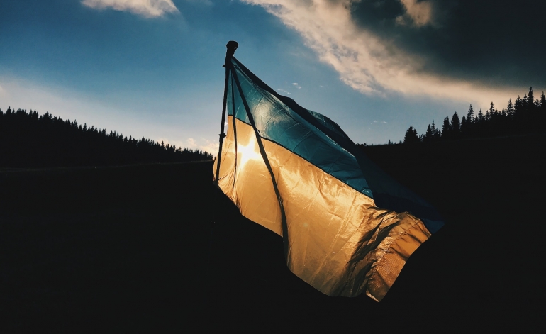 Vai Ukrainas bēgļiem Latvijā jāsniedz gada ienākumu deklarācija?