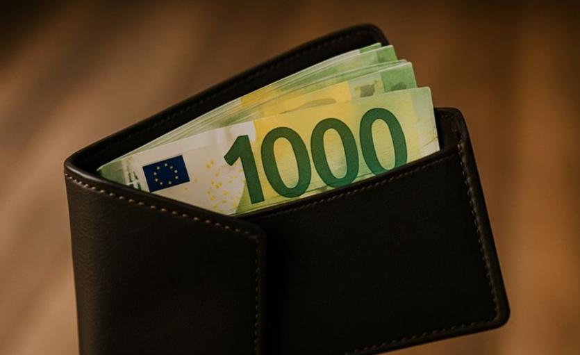 Informācija par izsniegtajiem kredītiem būs jānodod 3 dienu laikā