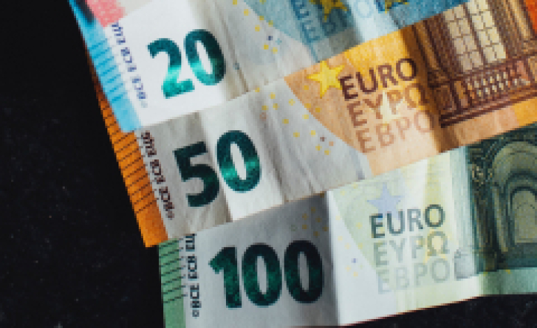 2024.gadā minimālā alga 700 eiro